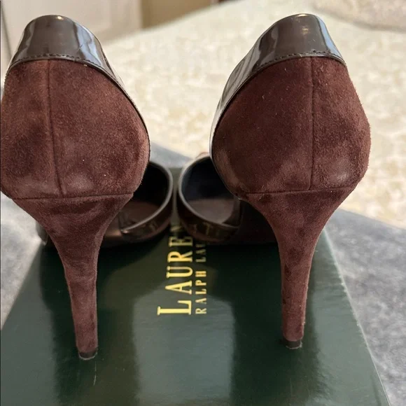 Ralph Lauren Dark Brown Suede/Patent Heels - Picture 3 of 5